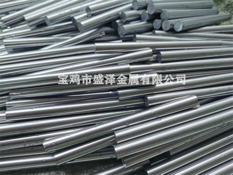 Chromium rod